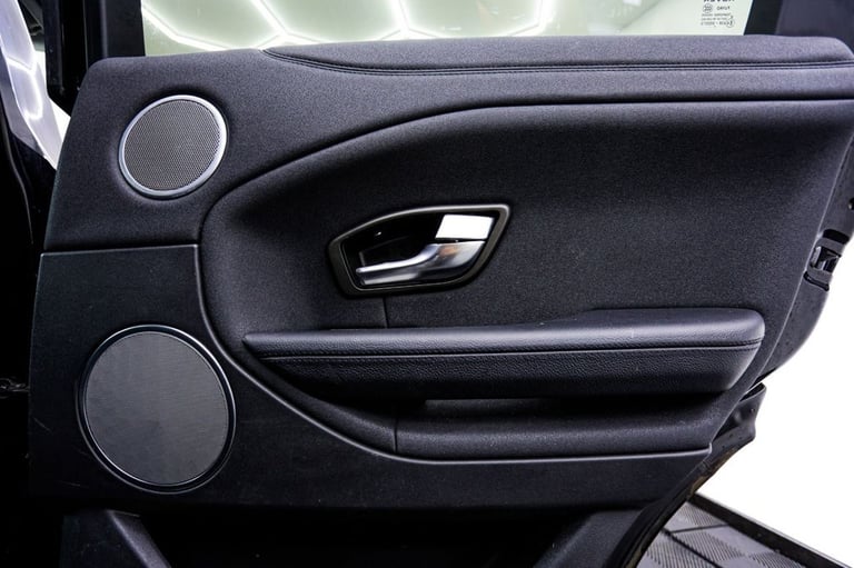 2018 Land Rover Range Rover Evoque 2.0 TD4 SE 5dr ESTATE DIESEL Manual