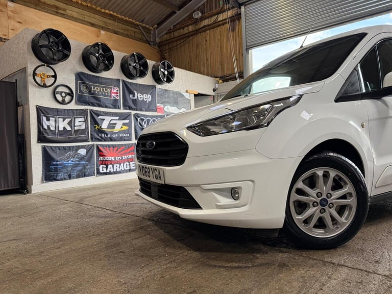 FORD TRANSIT CONNECT 1.5 240 EcoBlue Limited L2 Euro 6 (s/s) 5dr 2019