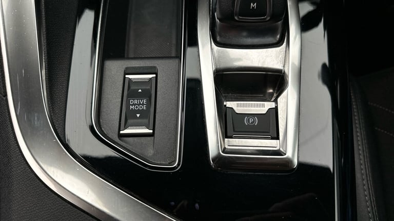 2021 Peugeot 3008 1.2 PureTech GT 5dr EAT8 HATCHBACK PETROL Automatic