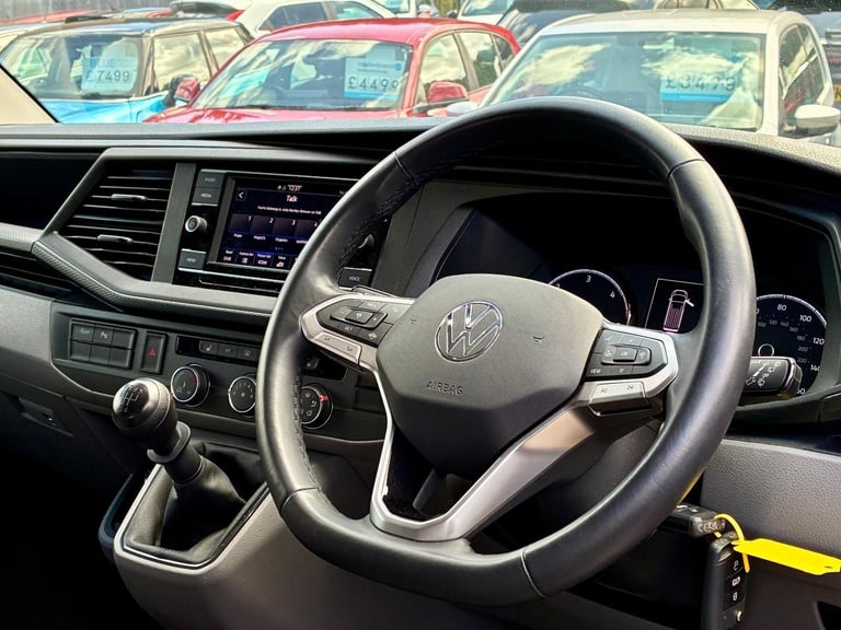 2023 VW Transporter Camper 2.0 TDI T28 Highline **Only 11,000 Miles - Day Van**