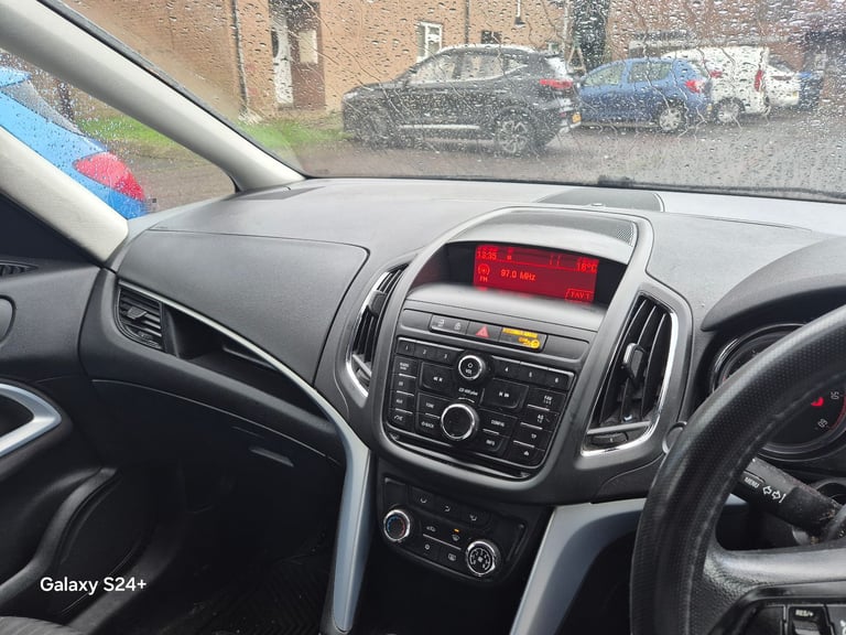 Vauxhall, ZAFIRA, MPV, 2014, Other, 1956 (cc), 5 doors