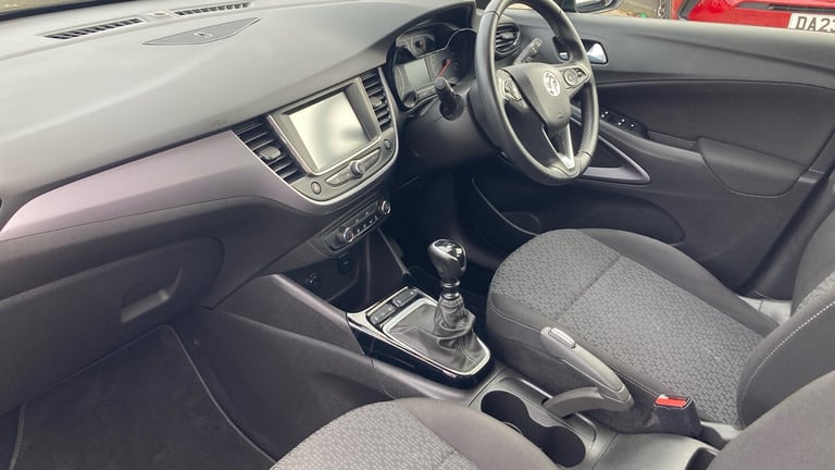 2022 Vauxhall Crossland 1.2 Turbo Design 5dr Petrol Hatchback Hatchback Petrol Manual
