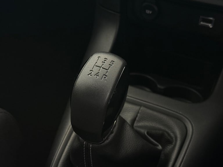 2022 Citroen C3 1.2 PureTech C-Series 5dr HATCHBACK PETROL Manual