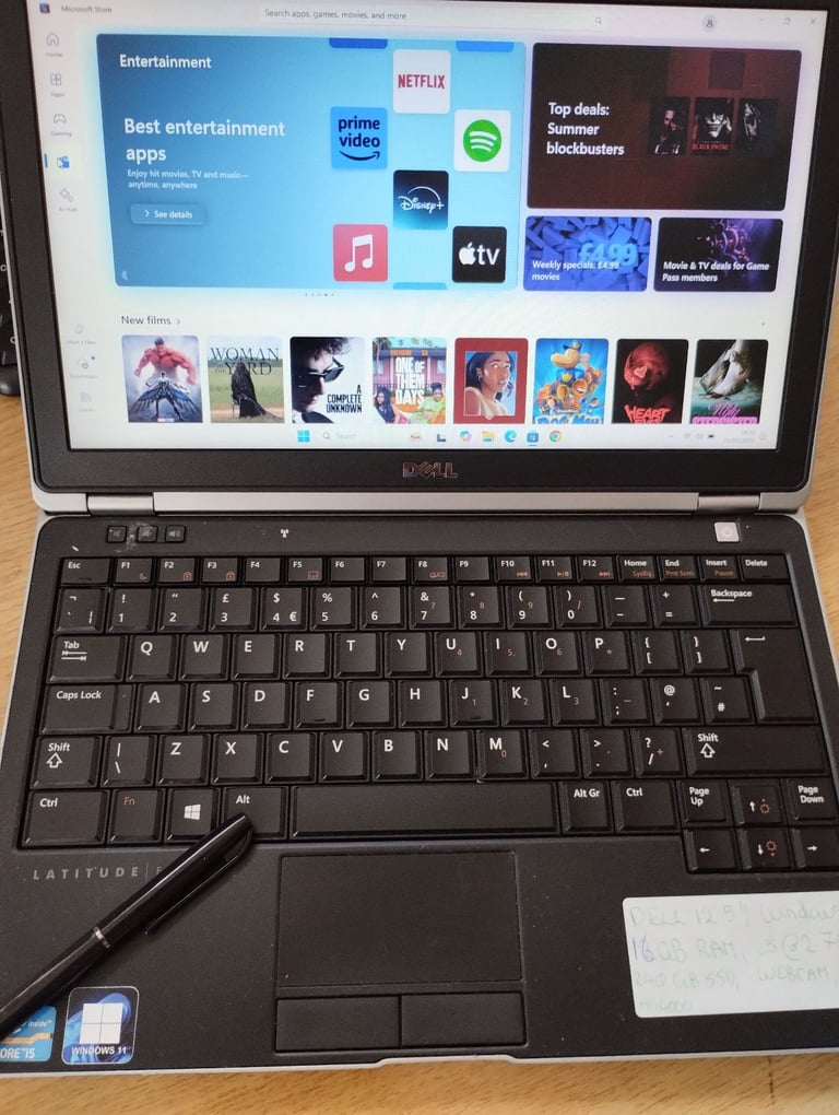 Dell laptop. Windows 11. Full Microsoft Office, 16GB RAM, i5 CPU, 240GB SSD, HDMI, WebCam.