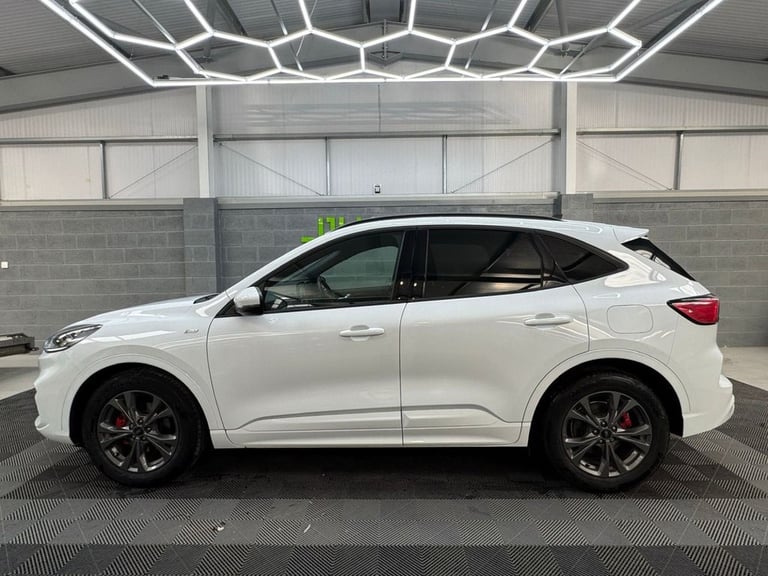 2022 Ford Kuga 1.5T EcoBoost ST-Line Edition SUV 5dr Petrol Manual Euro 6 (s/s) (150 ps) HATCHBAC...