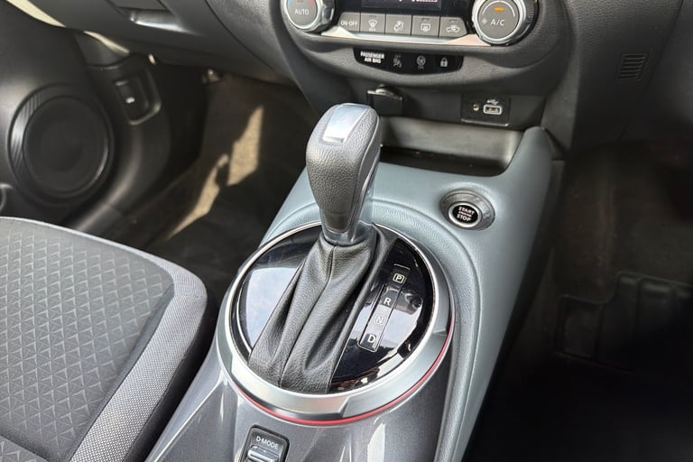 2020 Nissan Juke 1.0 DiG-T N-Connecta 5dr DCT Hatchback Petrol Automatic