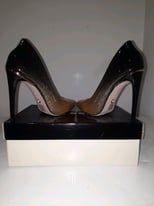 Ladies luxury heel
