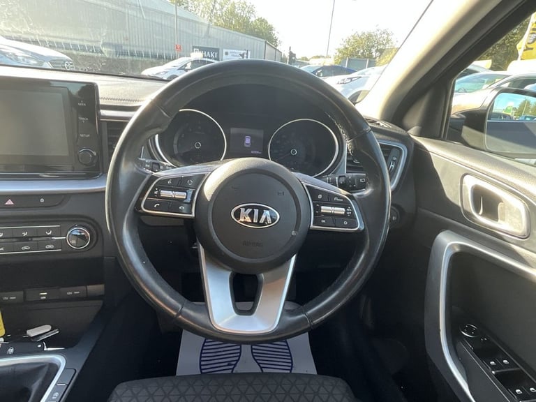 2020 Kia XCeed 1.0T GDi ISG 2 5dr HATCHBACK PETROL Manual