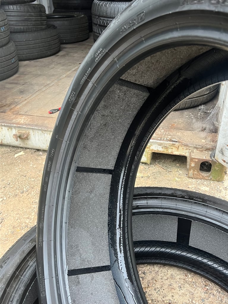 245 45 21 104W 4-5 MM JLR  PIRELLI SCORPION ZERO ALL SEASON M+S PNCS XL