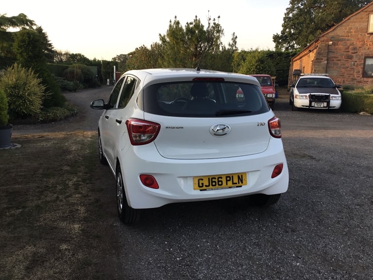 2016 Hyundai i10 1.0 S 5dr HATCHBACK Petrol Manual
