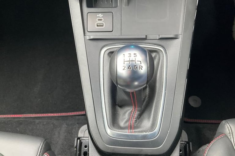 2025 Ford Puma 1.0 EcoBoost Hybrid mHEV ST-Line X 5dr**REAR CAMERA - POWER TAILGATE - WIRE Hatchb...