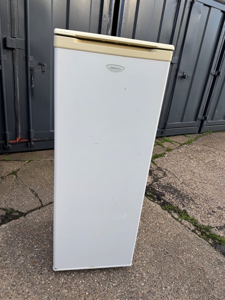 image for Upright Fridge 5Ft