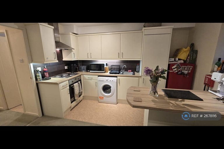 1 bedroom flat in Worcester, Worcester, WR5 (1 bed) (#2678116)