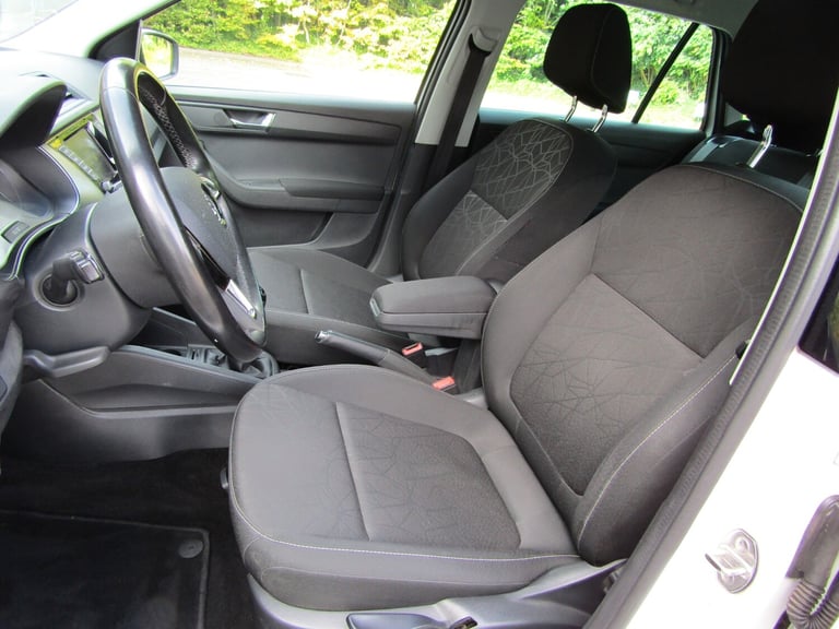 2018 Skoda Fabia 1.0 SE ESTATE EURO6 (s/s) 5DR MANUAL PETROL LEFT HAND DRIVE Estate Petrol Manual