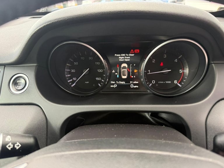 2015 Land Rover Discovery Sport 2.0 TD4 HSE SUV 5dr Diesel Auto 4WD Euro 6 (s/s) (180 ps) ESTATE ...