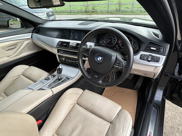 BMW 5 SERIES 2.0 520d M Sport Touring 2011
