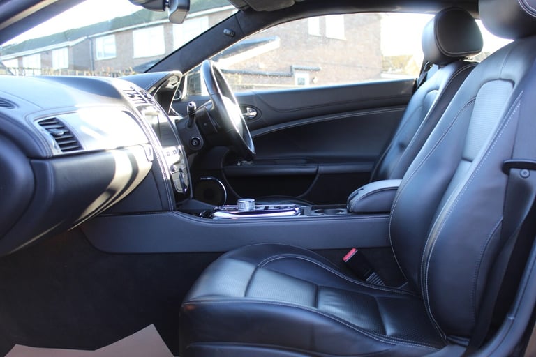 SuperCharged, Low miles, 2 Keys 