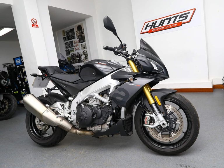 2019, '19 reg. Aprilia Tuono V4 1100 RR. Please See Pics. £8,995