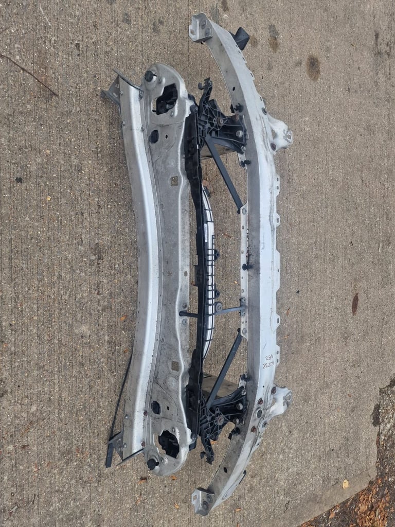 MERCEDES E CLASS W213 C238 FRONT SLAM PANEL AND REINFORCEMENT BAR Breaking Parts 