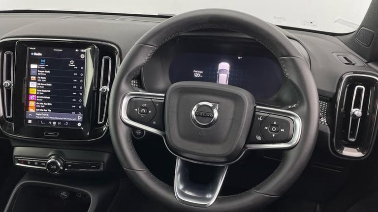 2025 Volvo XC40 Plus B4 Mild hybrid Petrol Dark Automatic SUV Petrol Automatic