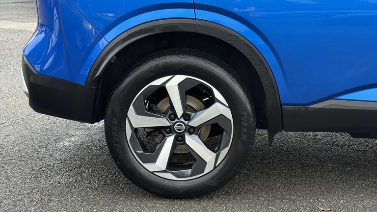 2022 Nissan Qashqai 1.3 DiG-T MH 158 N-Connecta 5dr Xtronic HATCHBACK PETROL Automatic