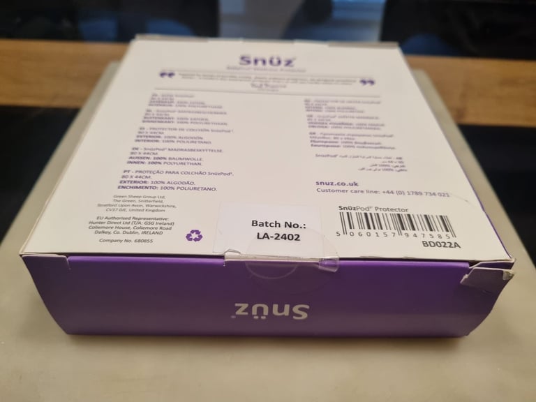 NEW Snuz waterproof mattress protector