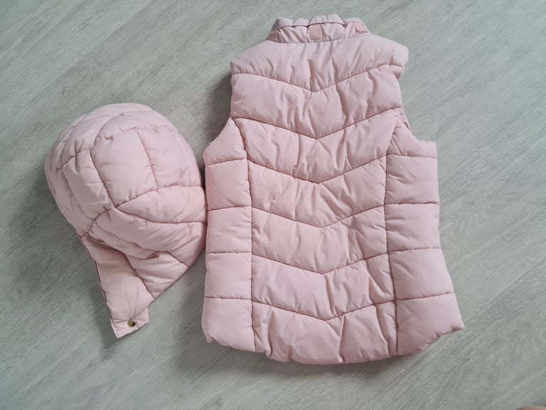 H&M padded gilet hood warmer 8 /10 years
