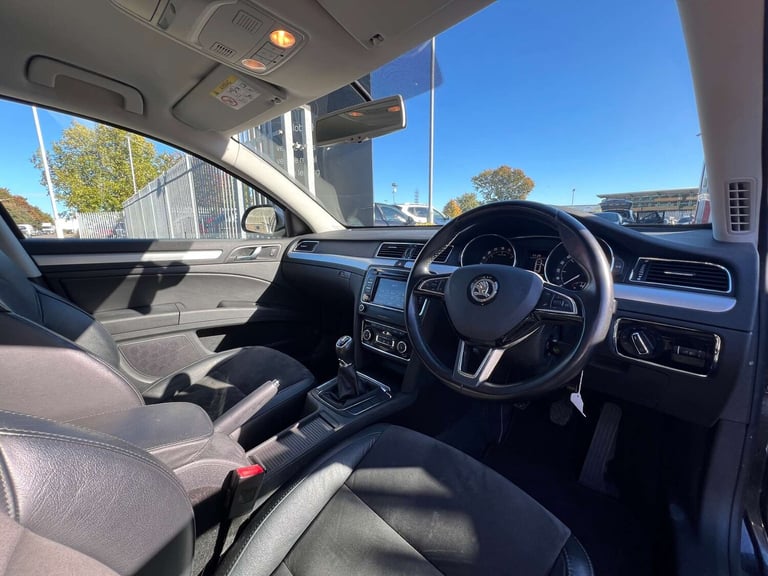 2014 Skoda Superb 1.6 TDI SE GreenLine III Estate 5dr Diesel Manual Euro 5 (s/s) (105 ps) Estate ...