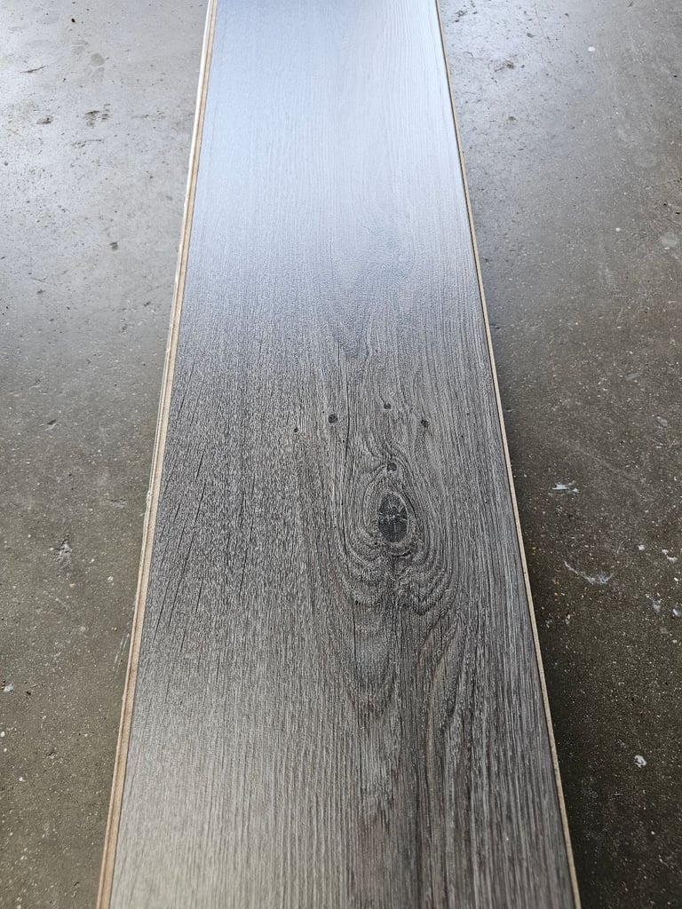 Medium grey laminate flooring 