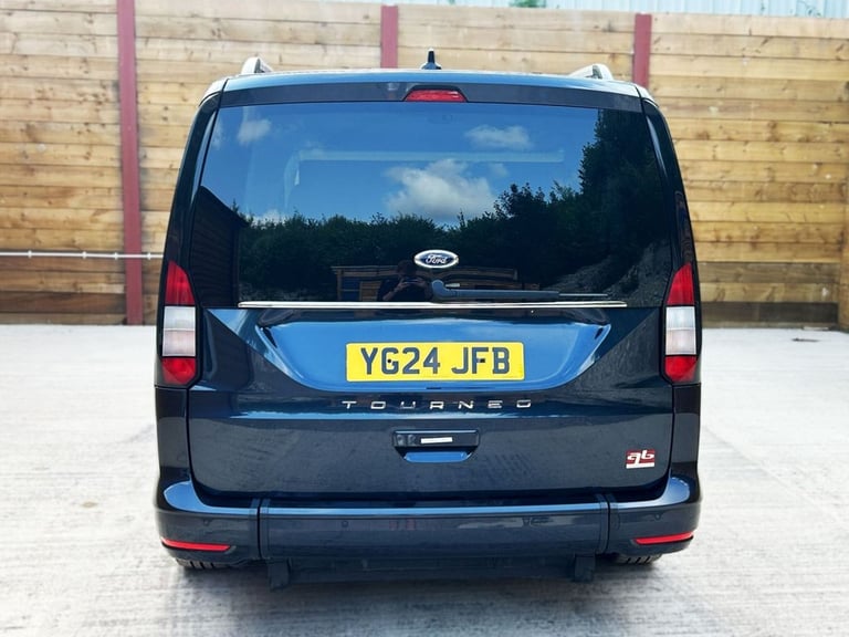 2024 Ford Tourneo Connect 2.0 EcoBlue Titanium 5dr Auto [7 seat] MPV DIESEL Automatic