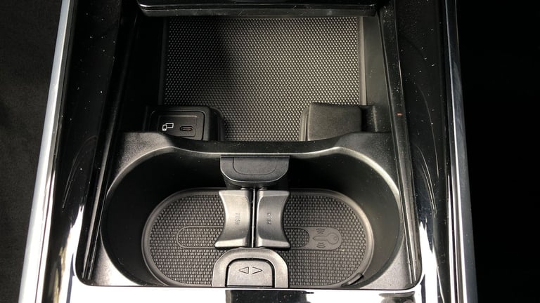 2021 Mercedes-Benz GLB GLB 200 AMG LINE AUTO Estate Petrol Automatic