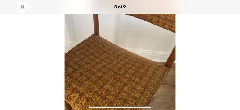 A MID-CENTURY McINTOSH EXTENDING 4/6 SEATER DINING TABLE & 4 MATCHING CHAIRS GREAT CONDITION