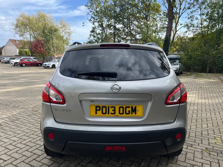 Nissan QASHQAI Automatic