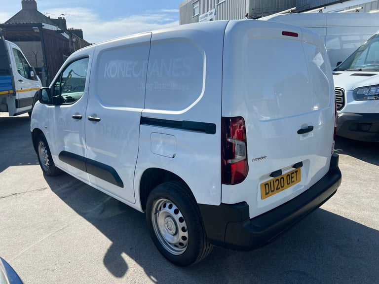 2020 Vauxhall Combo 2300 1.5 Turbo D 100ps H1 Edition Van PANEL VAN Diesel Manual