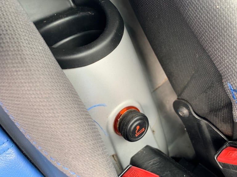 2005 Vauxhall VX220 2.0 i Turbo 16v Targa 2dr CONVERTIBLE Petrol Manual