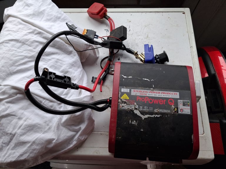 Sterling ProPower Q 12V 1000W Inverter