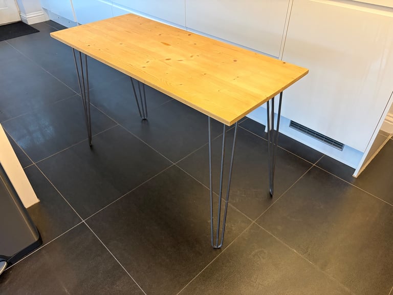 Desk - vintage hairpin legs 