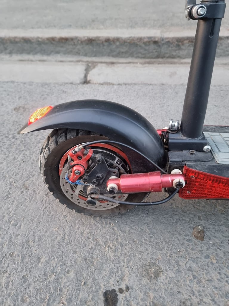 Kukurin kugoo electric scooter