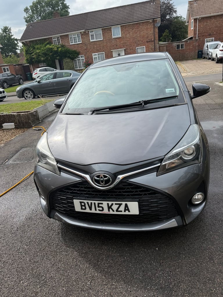 image for Toyota, YARIS, Hatchback, 2015, Manual, 1329 (cc), 5 doors