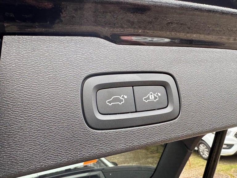 2021 Volvo V60 2.0 B5P Cross Country 5dr AWD Auto ESTATE PETROL Automatic