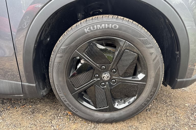 2025 MG MGS5 170kW SE EV Long Range 64kWh 5dr Auto Estate Electric Automatic