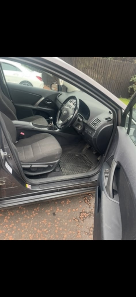 Toyota, AVENSIS, Estate, 2013, Manual, 1years MOT, 1998 (cc), 5 doors