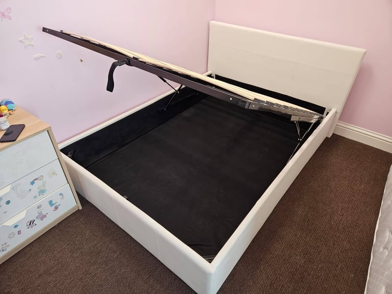 image for Double bed storage gas lift with mattress 