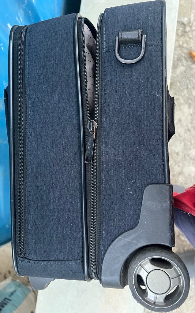Static Rolling CarryOn Computer Bag
