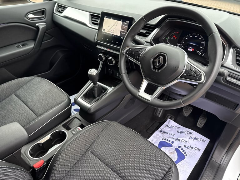 2022 Renault Captur 1.3 TCE 140 SE Edition 5dr HATCHBACK PETROL Manual