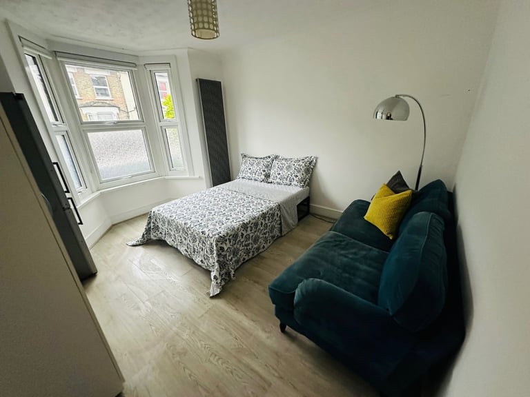 image for 🌿Massive Double Room – Seven Sisters, N15| Well Connected to Central London 📍