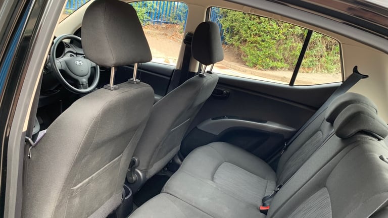 HYUNDAI i10 ACTIVE 5 DOOR HATCHBACK MANUAL ULEZ £20 ROAD TAX