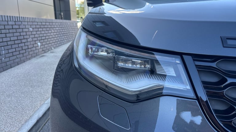 2021 Land Rover Discovery 3.0 D300 R-Dynamic HSE 5dr Auto Diesel Station Wagon Station Wagon Dies...