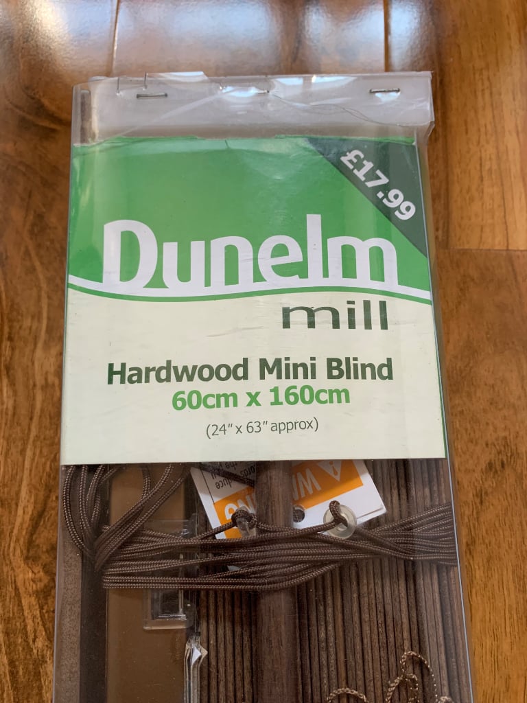 Hardwood Venetian Blind Brown (New) 60cm x 160cm