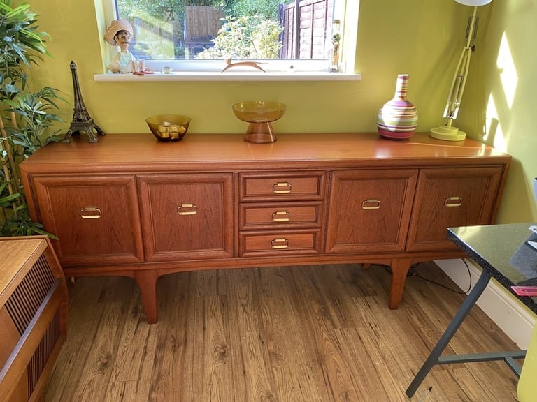 Mid Century 70s teak sideboard 